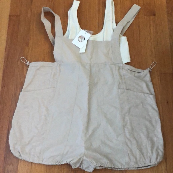 Daily Practice by Anthropologie Sleeveless Romper Size L Beige - Picture 4 of 11